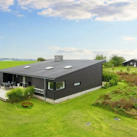 8 Person Holiday In Feriehus *